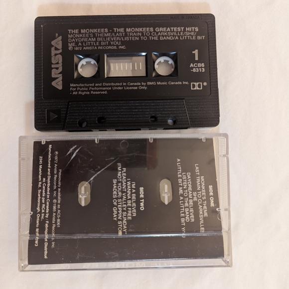 Jimi Hendrix, The Monkees and Van Morrison cassette bundle - Picture 4 of 5